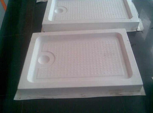 freestanding shower tray